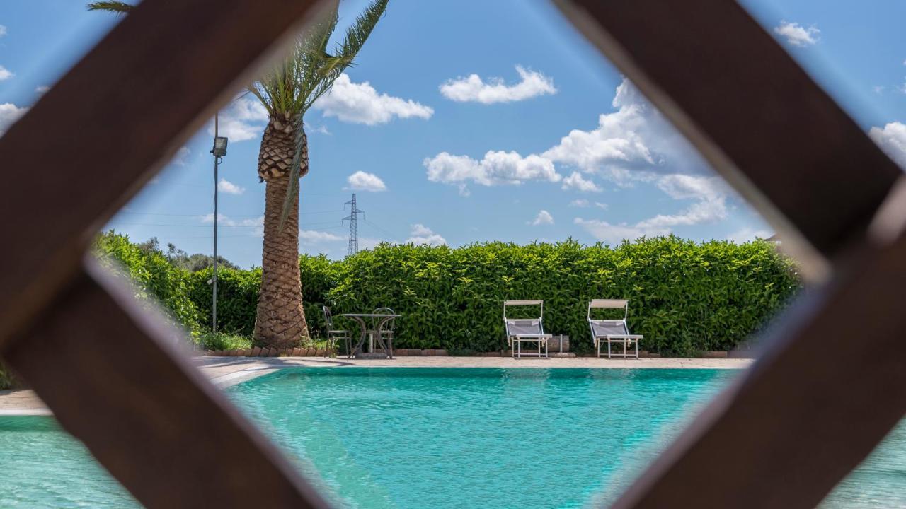 קאסיבילה Hotel Lady Lusya מראה חיצוני תמונה