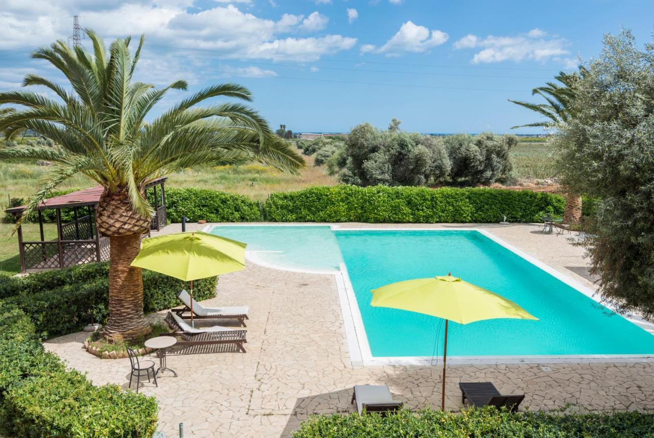 קאסיבילה Hotel Lady Lusya מראה חיצוני תמונה