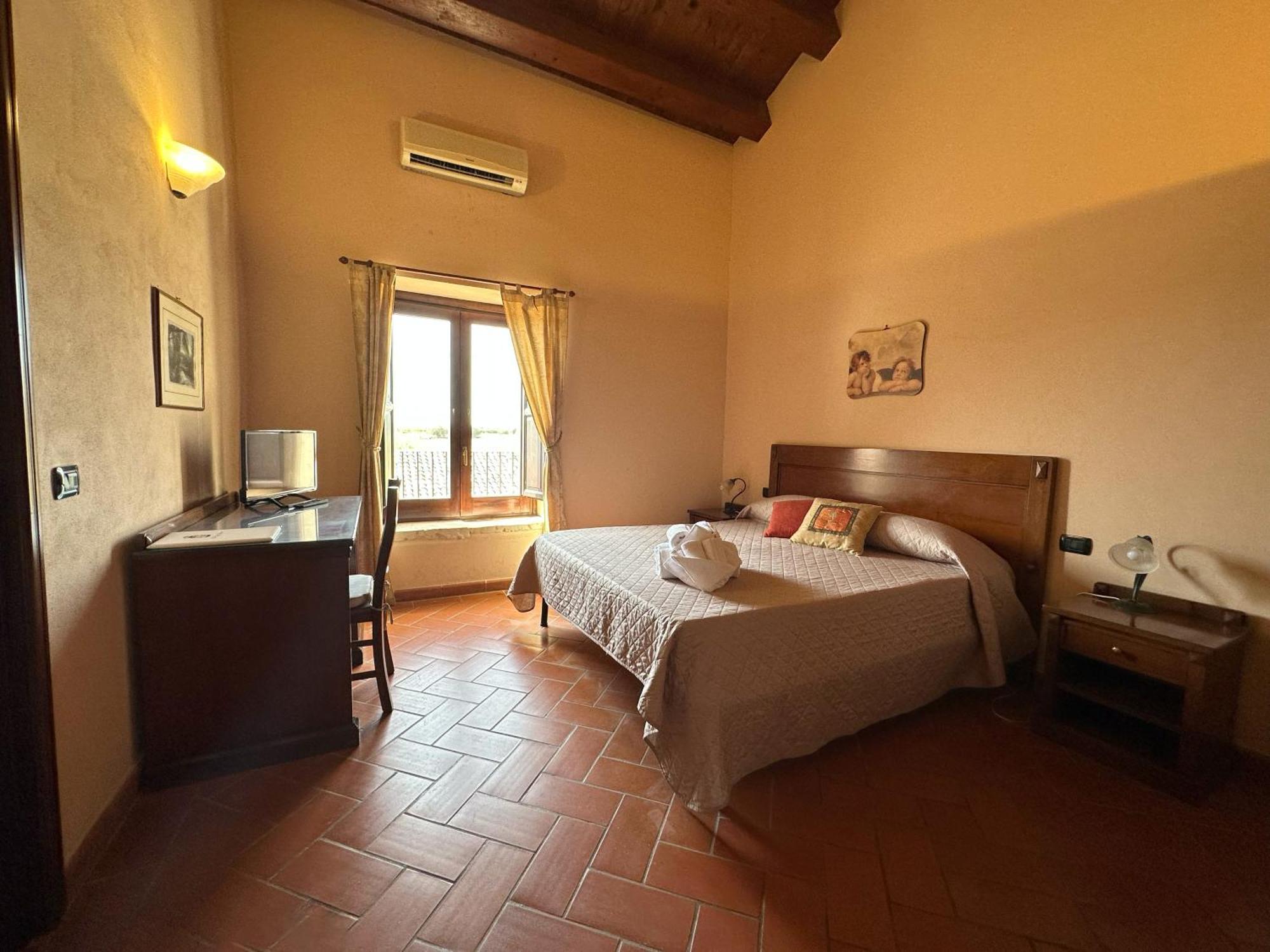 קאסיבילה Hotel Lady Lusya מראה חיצוני תמונה