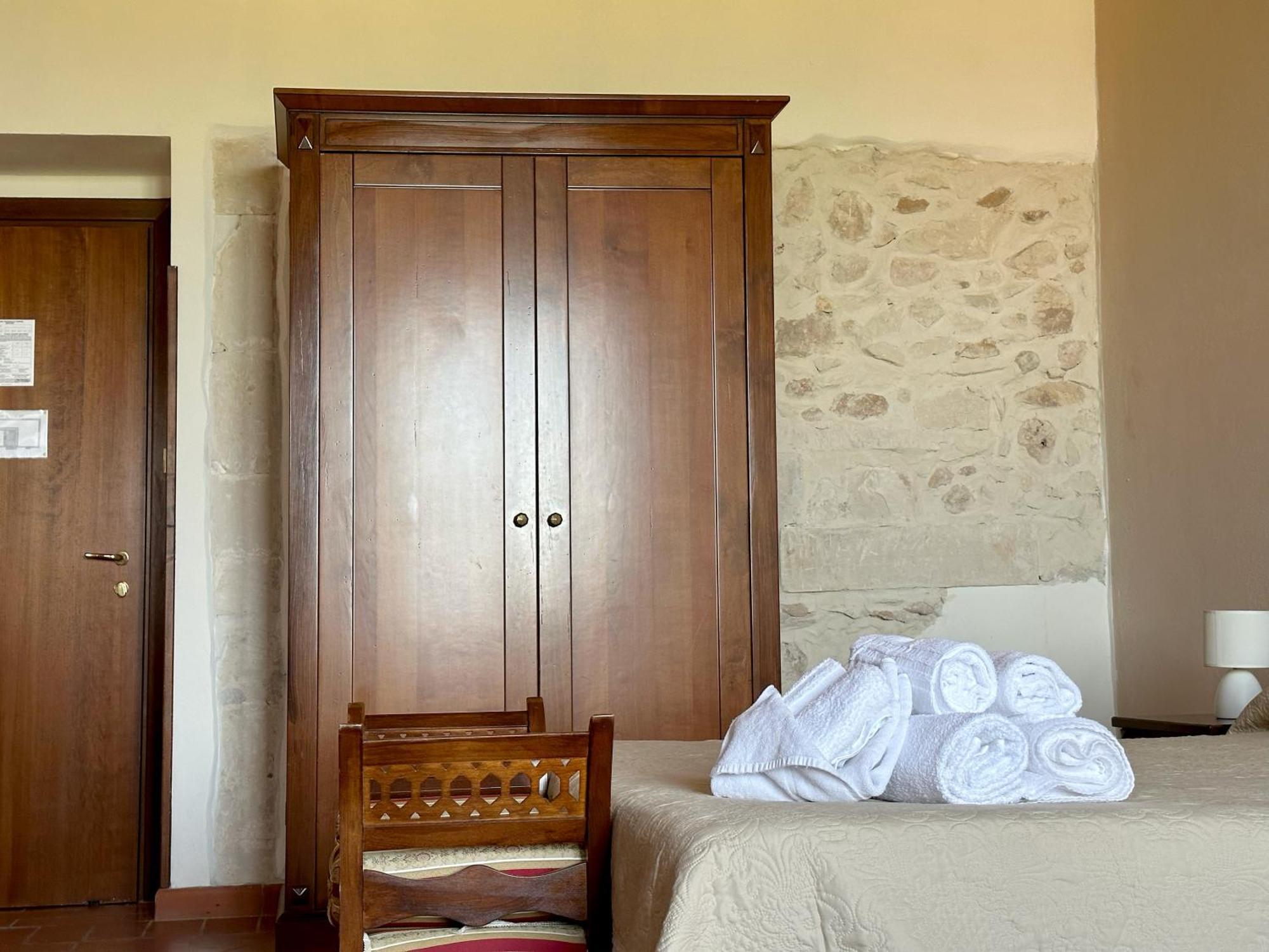 קאסיבילה Hotel Lady Lusya מראה חיצוני תמונה